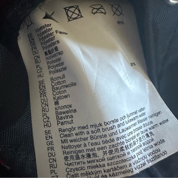 The Fjällräven Vintage 13L DayPack - Picture 9 of 14